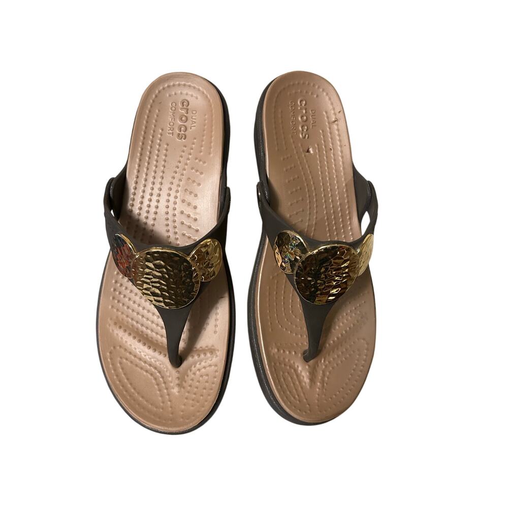 Crocs Dressy Flip Flops. Size 7 Women Brown with 
stunning Gold Hammered Accents